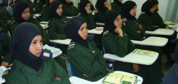 عناصر من الشرطة النسائية اليمنية