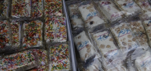حلوى المولد فى سوق «بين الحارات» برمسيس