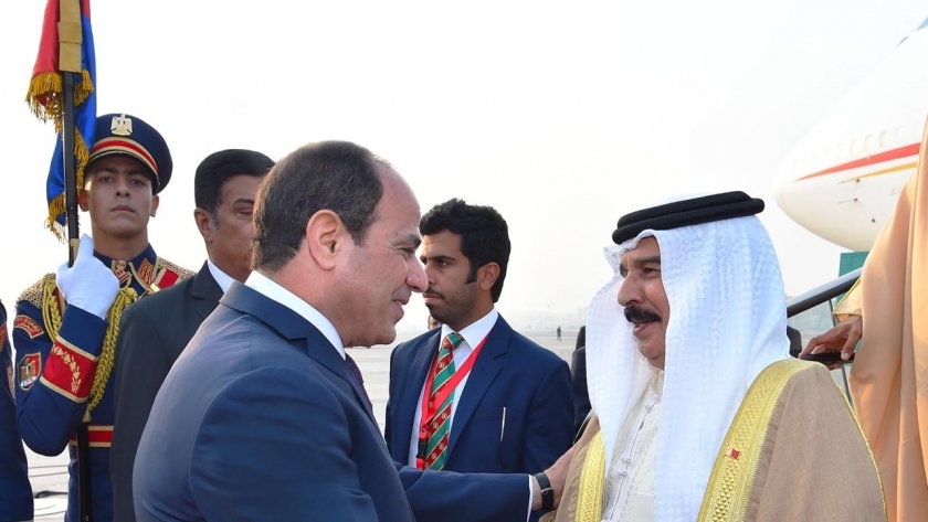 الرئيس السيسي يستقبل ملك البحرين