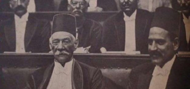 مصطفى النحاس وسعد زغلول في البرلمان عام 1924
