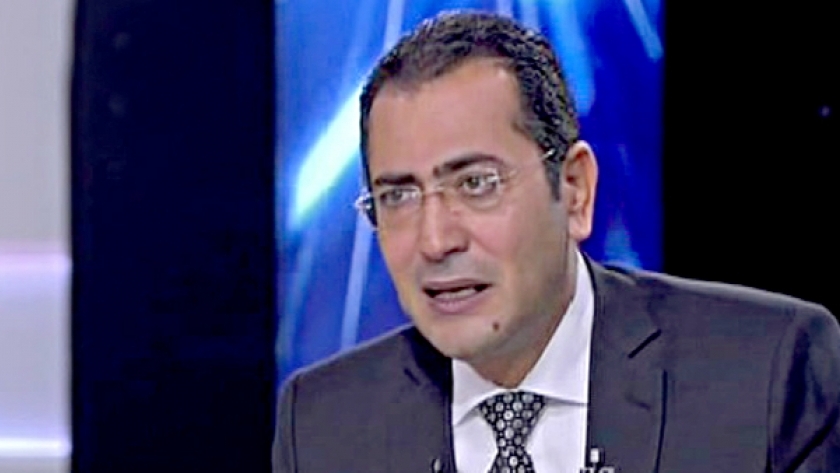 أيمن حسام الدين مساعد وزير التموين