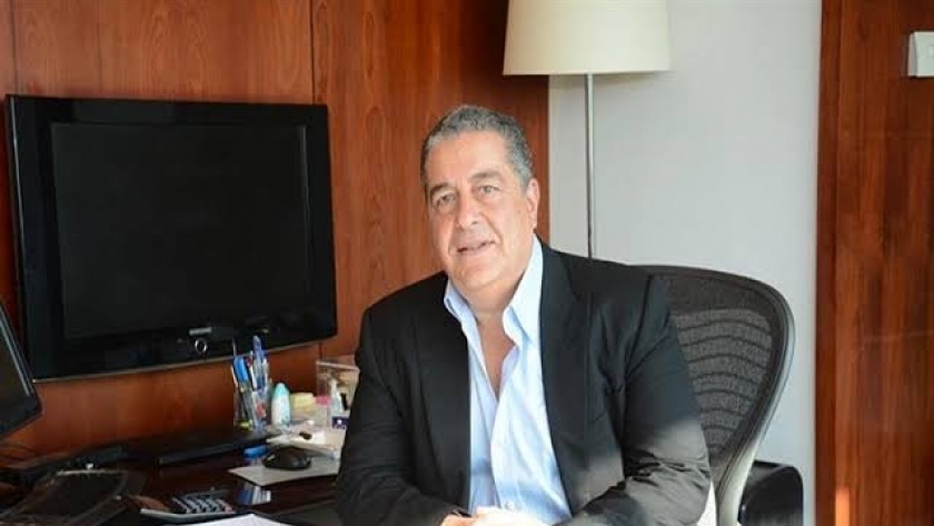 ياسين منصور- رجل الأعمال المصري المعروف