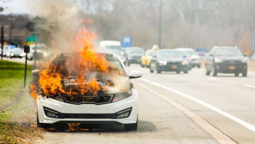 تجنب مخاطر حرائق السيارات بسبب الموجة الحارة