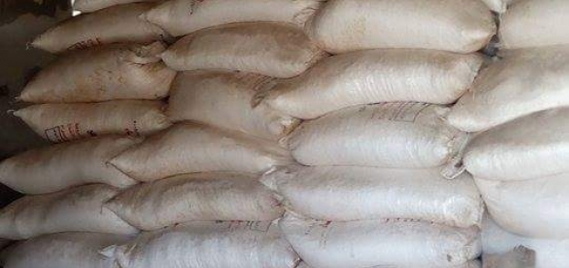 مصادرة 40 طن ملح وأرز مجهول المصدر قبل بيعه للمواطنين فى حملة بالغربية