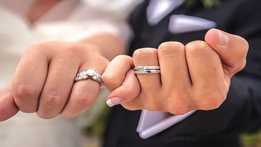 الفحص الطبي للمقبلين على الزواج حدد شرطا لسيدات فوق الأربعين