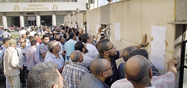 زحام على كشوف المرشحين المقبولين فى انتخابات «النواب» بمحكمة شمال القاهرة
