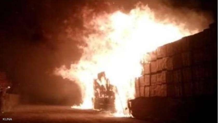 النيران تشتعل في مخازن ميناء عبد الله بالكويت