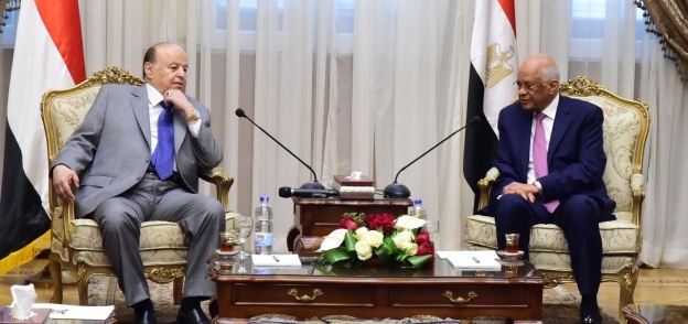 صورة من جلسة علي عبد العال و الرئيس اليمني