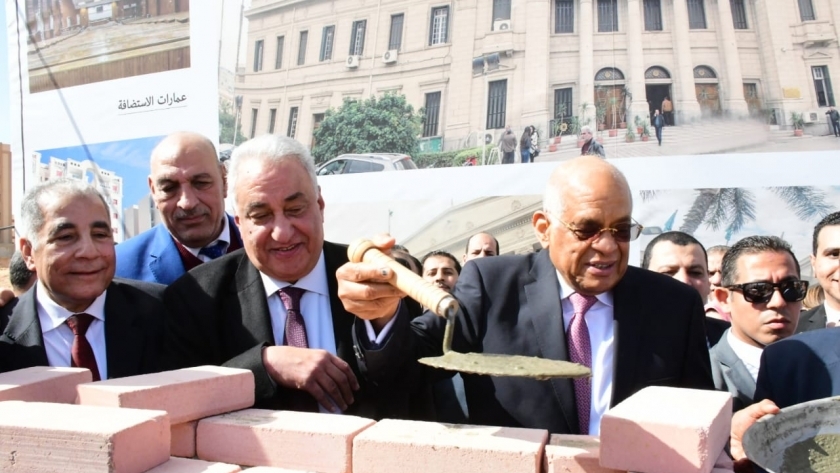 عبد العال وعاشور يضعان حجر الأساس لأكاديمية المحاماة