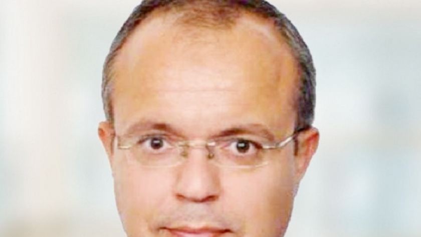 الدكتور أحمد فاروق