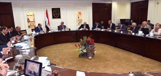 «مدبولى» خلال الاجتماع مع قيادات محافظة القاهرة