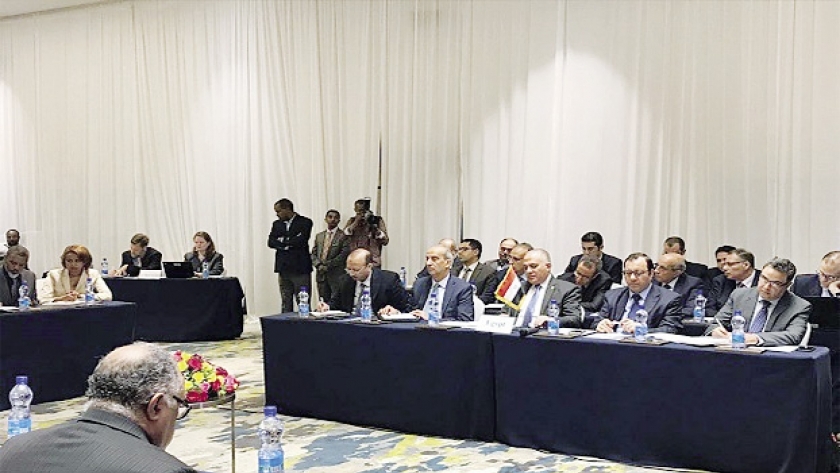 وزراء خارجية مصر والسودان وإثيوبيا خلال اجتماعهم فى واشنطن للتوافق حول سد النهضة