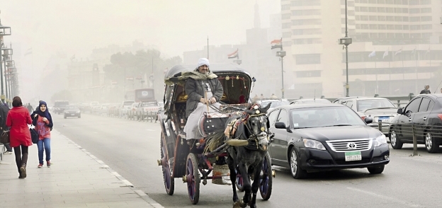 سحابة الغبار تغطى منطقة وسط القاهرة
