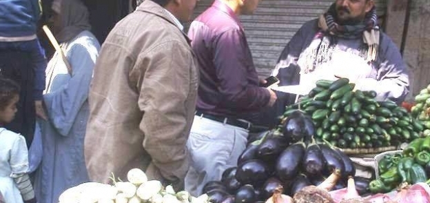حملة لضبط أسواق المواد الغذائية في البلينا بسوهاج