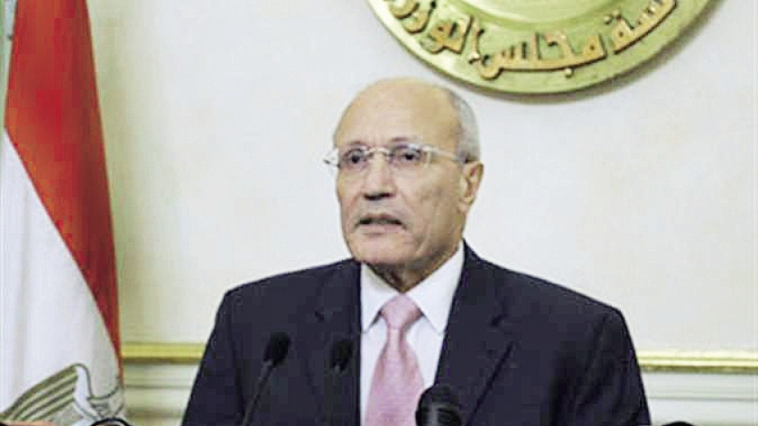 الدكتور محمد العصار، وزير الإنتاج الحربي