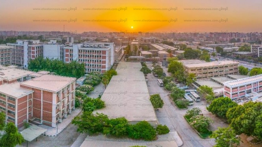 مستشفيات جامعة أسيوط "أرشيفية"