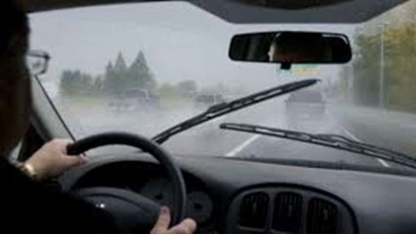 القيادة في الأمطار