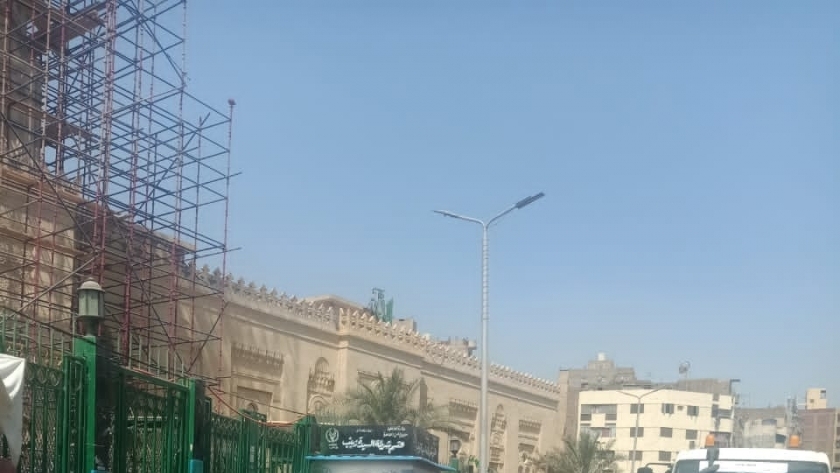 تطهير محيط مسجد السيدة زينب