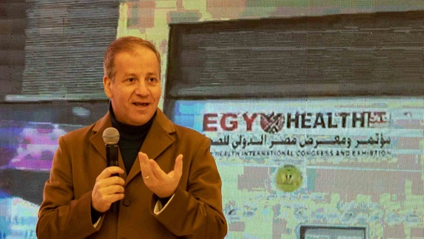 د. حازم خميس، خلال فعاليات المؤتمر التحضيري لمعرض المنامة هيلث منذ قليل