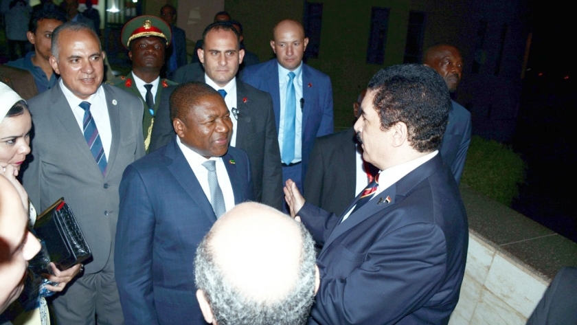 جانب من زيارة الرئيس الموزمبيقي