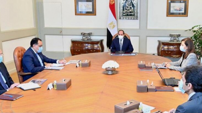 الرئيس السيسي يراجع تطورات نشاط "صندوق مصر السيادي للاستثمار والتنمية"