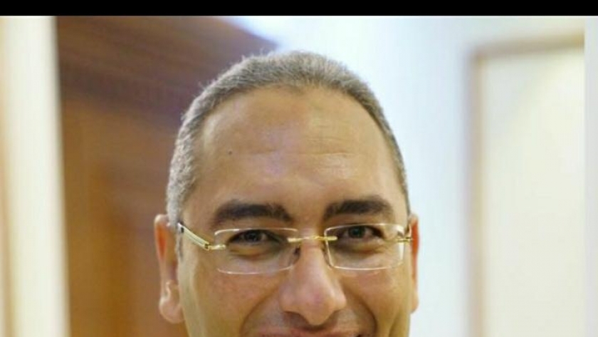 الدكتور حازم سمور- مدير مستشفى النزهة