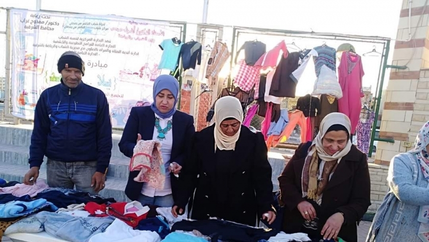 تنظيم أكبر حملة خيرية لتوزيع الملابس مجانا بالشرقية 