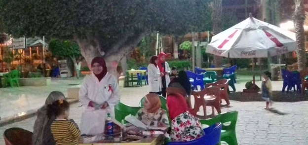 بالصور| "عايزنها تبقى صفر".. حملة توعية عن "الإيدز" لطلاب "صيدلة" كفر الشيخ