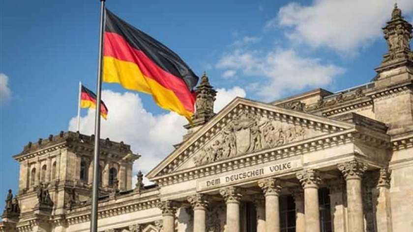 ألمانيا تحظر دخول غالبية الوافدين من 5 دول رصدت فيها سلالات كورونا غدا