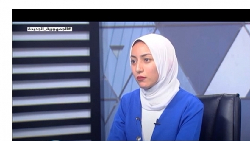 فاطمة الشافعي أول فتاة ترأس برلمان طلائع مصر