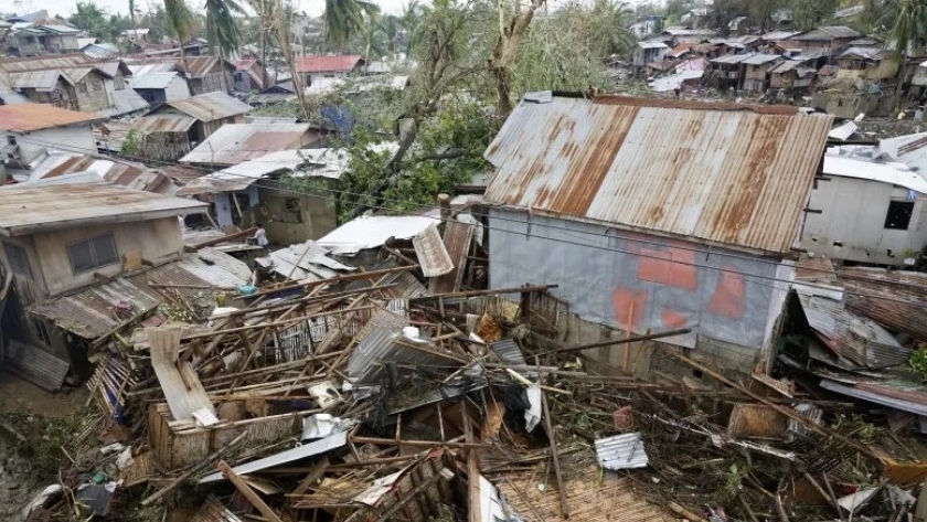 الدمار الناتج عن إعصار الفلبين