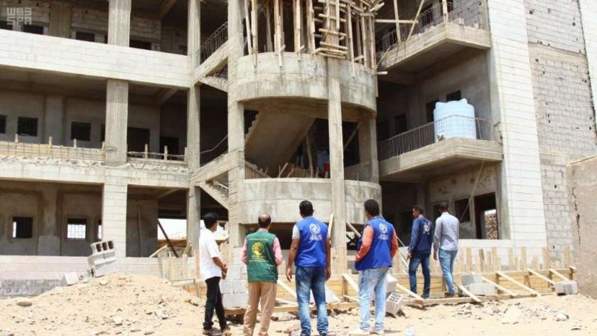 مشروع إعادة بناء 4 مدارس مدمرة بمحافظة لحج اليمنية