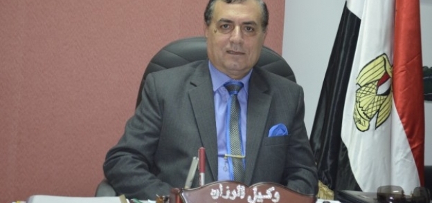 الدكتور محمد الشركسى وكيل وزارة التربيه والتعليم بمطروح