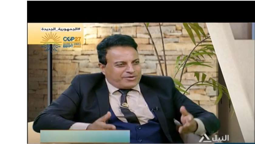 الدكتور عبد الباسط العقيلي استشاري الأراضي والمياه بمركز بحوث الصحراء