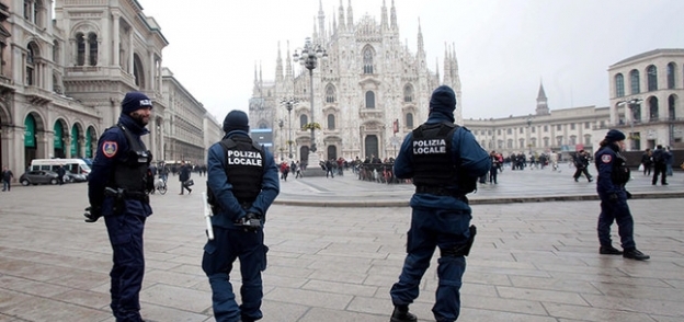 عناصر من الشرطة الإيطالية