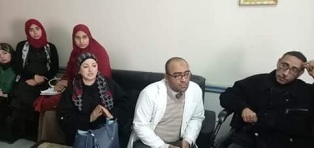 صحة دمياط تشكل لجنة لمراجعة مستشفى كفر البطيخ والخطيب يبحث إجراءات توسعة