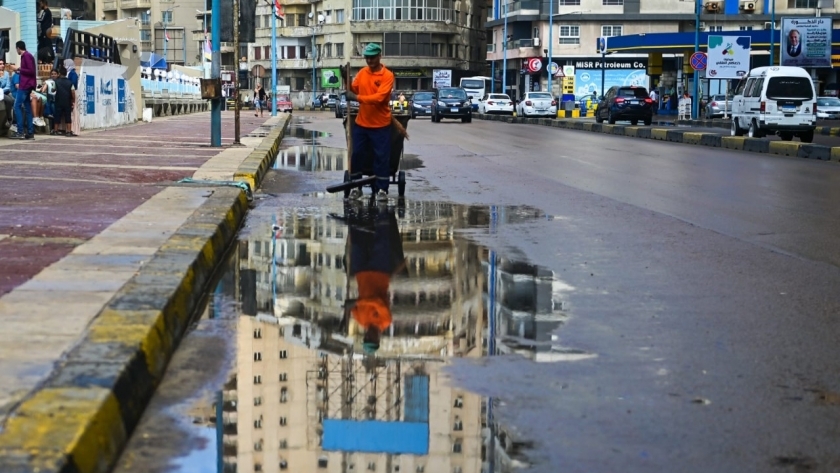 أمطار على مدينة الاسكندرية - أرشيفية