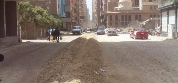 بدء أعمال الحفر لتوصيل الغاز الطبيعي لمدينة الشهداء