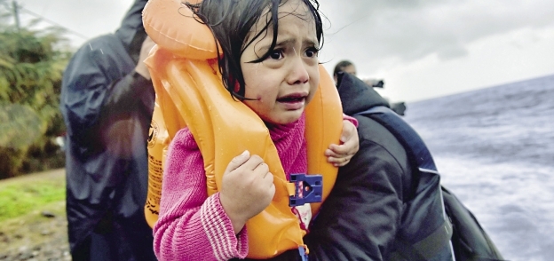 استمرار تدفق اللاجئين السوريين إلى أوروبا هرباً من الحرب «أ.ف.ب»