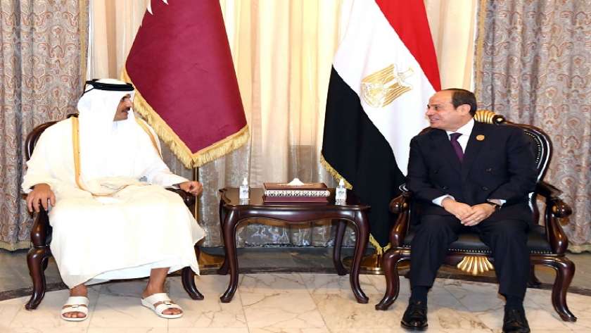 الرئيس السيسي يلتقي بأمير قطر