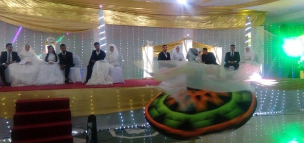 جانب من الزفاف الجماعى ل ١٨ عريس وعروسه بمطروح