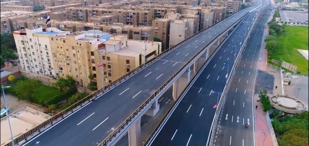 أحد الطرق والكباري التي تم افتتاحها اليوم
