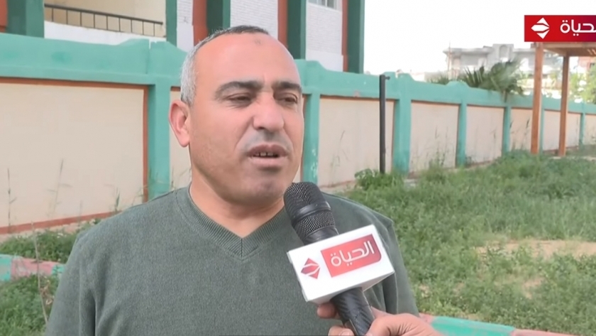 محمد عمر رئيس الوحدة المحلية لقرية جواد حسني بمركز أبو حمص