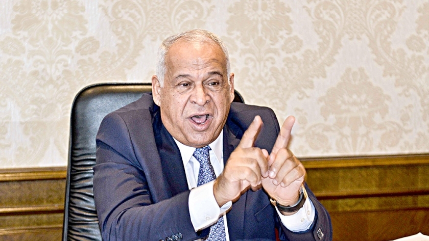النائب محمد فرج عامر، رئيس لجنة الصناعة