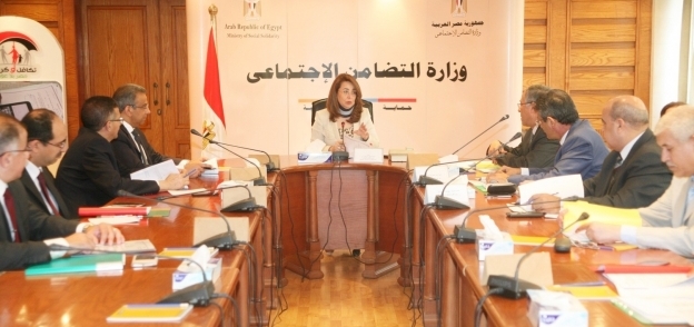 وزيرة التضامن خلال الاجتماع