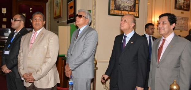 محافظ القاهرة مع السفراء