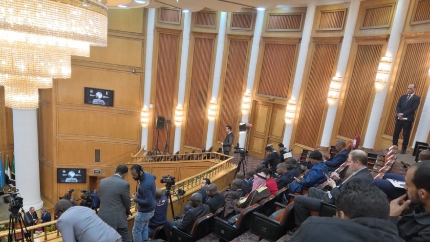 توافد المشاركين في اجتماع رؤساء المحاكم العليا الإفريقية على مقر الدستورية المصرية