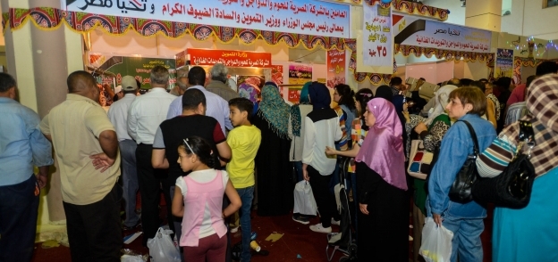 المواطنون هربوا من جشع التجار إلى منافذ الحكومة قبل أيام من شهر رمضان 
