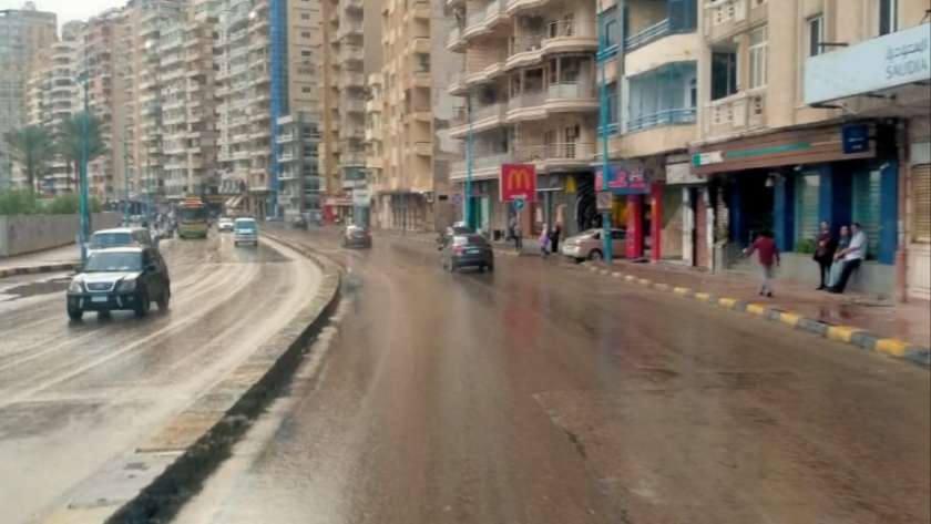 الأرصاد تحذر..شبورة ورياح وأمطار على 14 محافظة فى طقس اليوم