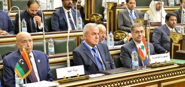 الوفد اللبناني خلال مشاركته في البرلمان العربي